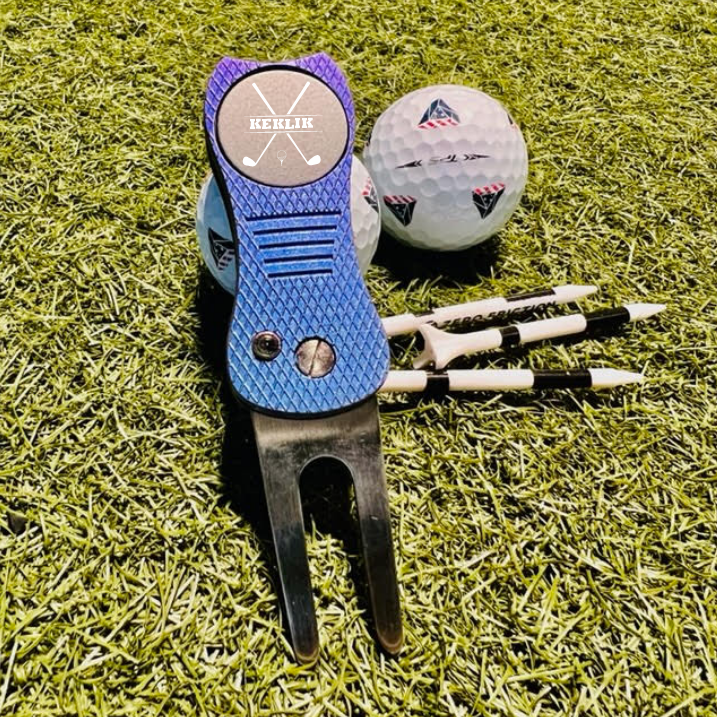 Personalized switchblade divot tool with magnetic ball marker