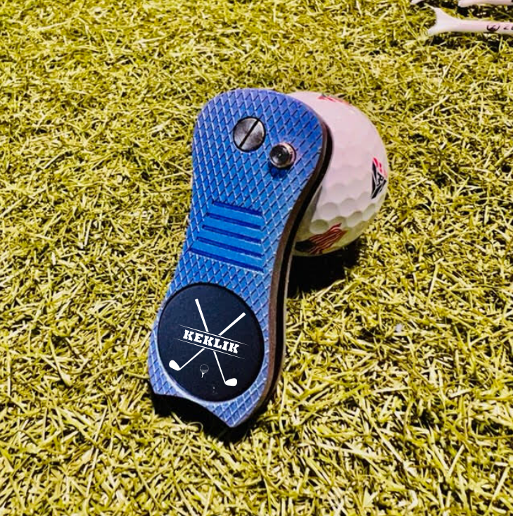 Personalized Switchblade Divot Tool with Magnetic Ball Marker