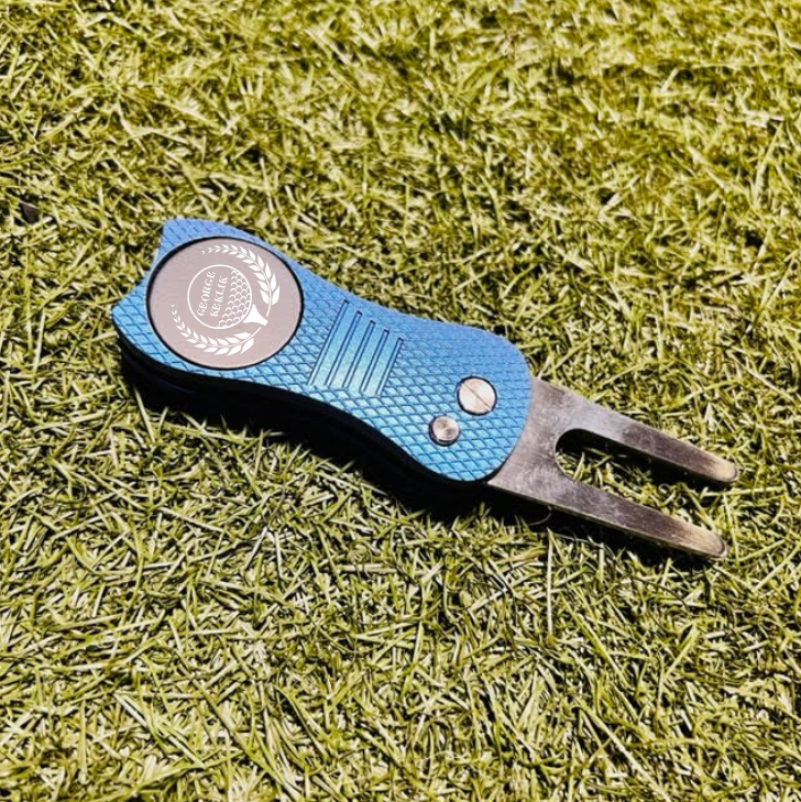 Personalized Switchblade Divot Tool with Magnetic Ball Marker